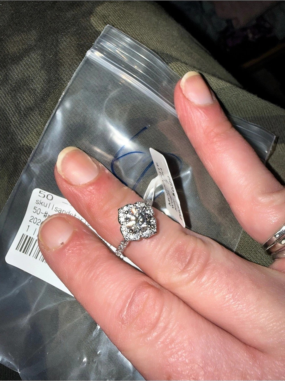 GRA AUTHENTIC CERTIFICATION MOISSANITE 1.2 ct vvs1 Cluster Ring Size 7